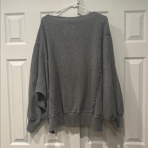 American Eagle Seriously Huggable Oversized Fleece Grey Sweatshirt Size L - Picture 3 of 4